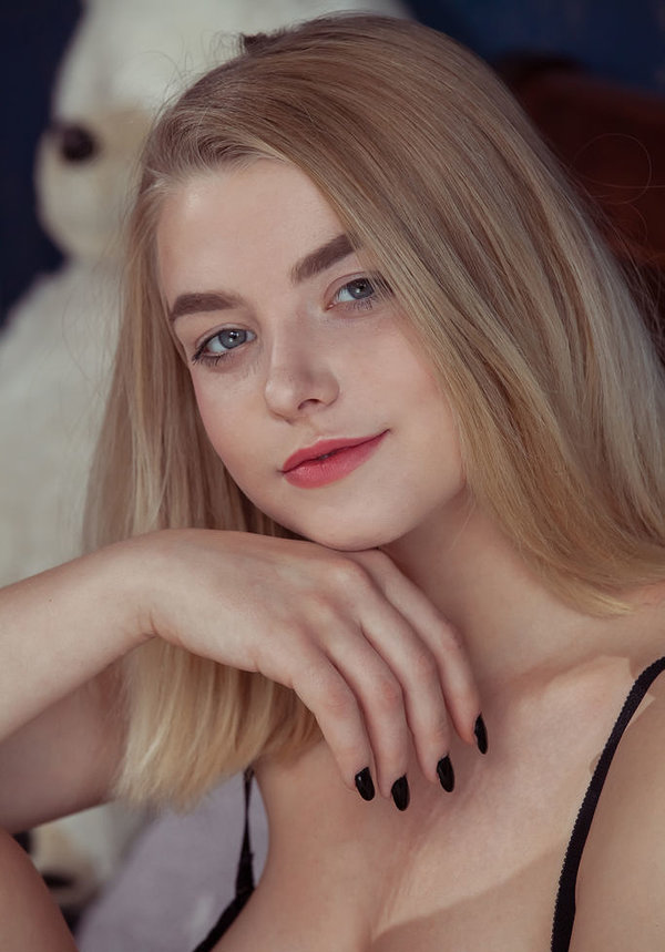 Валентина, 25 лет, 4 размер груди